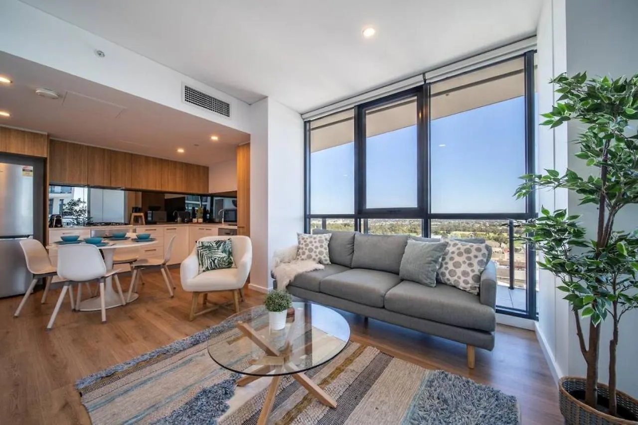 애들레이드 The Palms At West Franklin 아파트